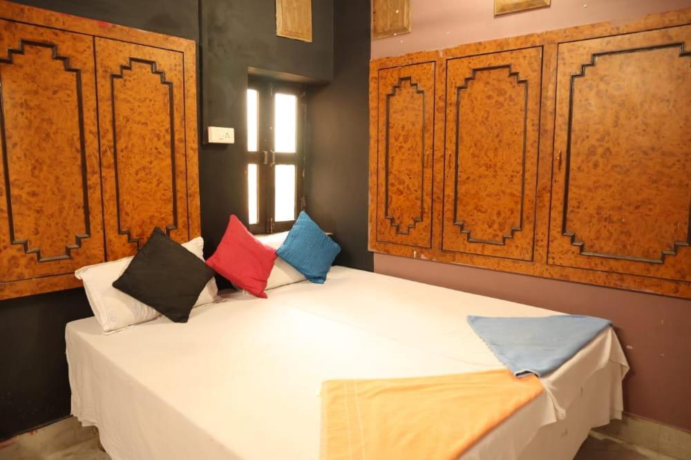 Ostello Santkripa Backpackers 400 Mtr From Railway Station Jodhpur  Esterno foto