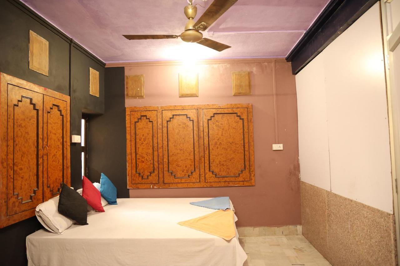 Ostello Santkripa Backpackers 400 Mtr From Railway Station Jodhpur  Esterno foto